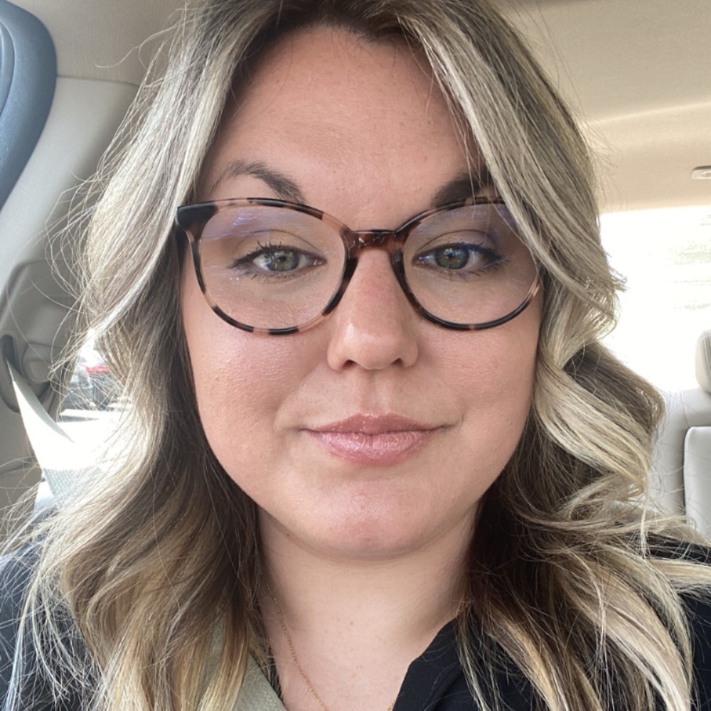 Meet your Posher, Haley